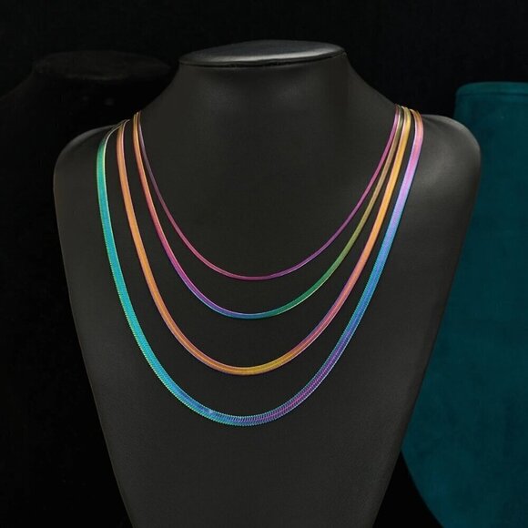 NWT Titanium Rainbow Stainless Steel 2mm Herringbone Snake Chain 16” - Picture 3 of 10